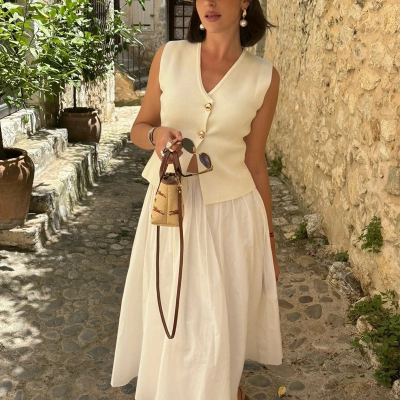 Cropped V-Neck Knit Button Vest