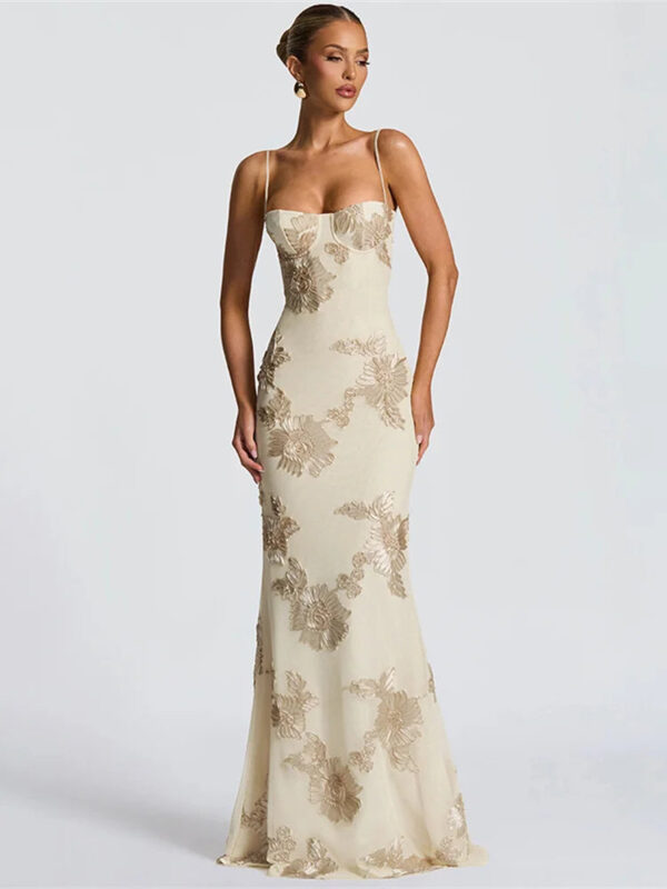 Floral Embroidery V-Neck Backless Maxi Dress