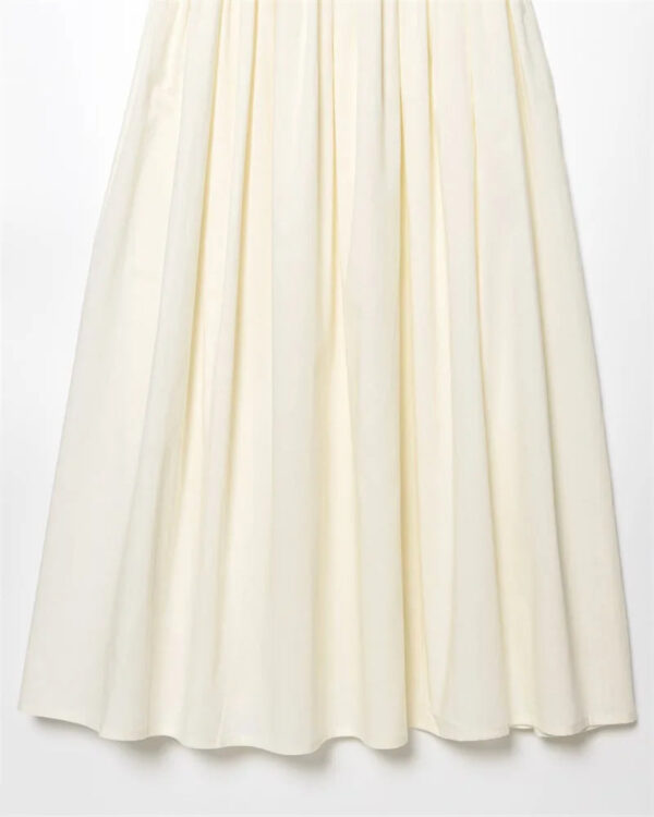 Off-Shoulder Halter Panelled Maxi Dress Off-Shoulder Halter Panelled Maxi Dress