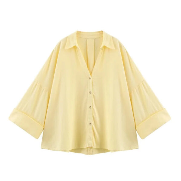 Relaxed Oversized Button-Down Casual Shirt Relaxed Oversized Button-Down Casual Shirt